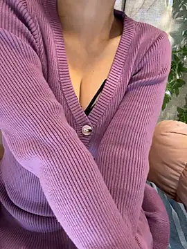 baojiajy online show from November 4, 2025, 6:34 am