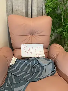 baojiajy online show from November 7, 2025, 6:24 am