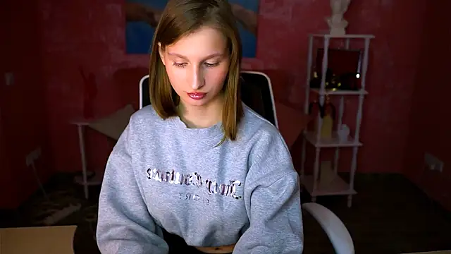 EllaHorton online show from March 29, 2026, 5:13 pm