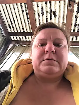 jusichka online show from December 14, 2025, 9:36 am