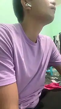 yObal-hot online show from November 6, 2025, 5:14 pm