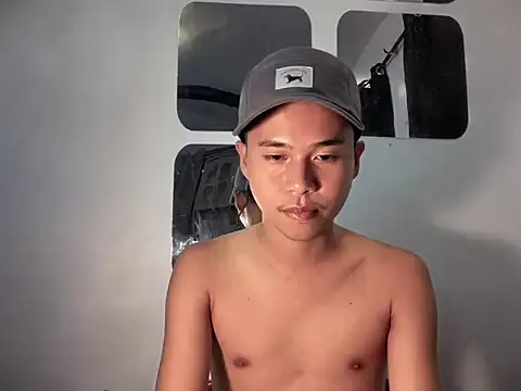 Asiantwink21 online show from October 28, 2025, 3:36 pm