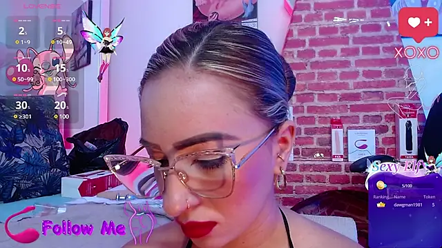 Snapshot of Dagny_beker chatting on February 8, 2025, 6:33 am Dagny beker online show from February 8, 2025, 6:33 am