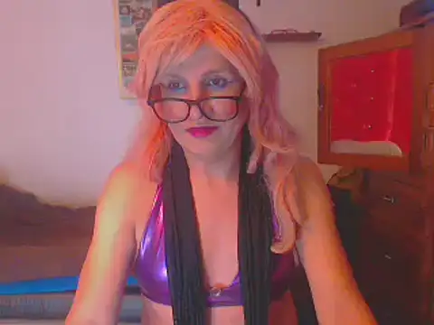 LorenJade online show from February 22, 2025, 7:12 am