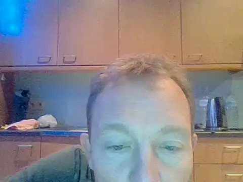 bertolini online show from December 7, 2024, 6:15 pm