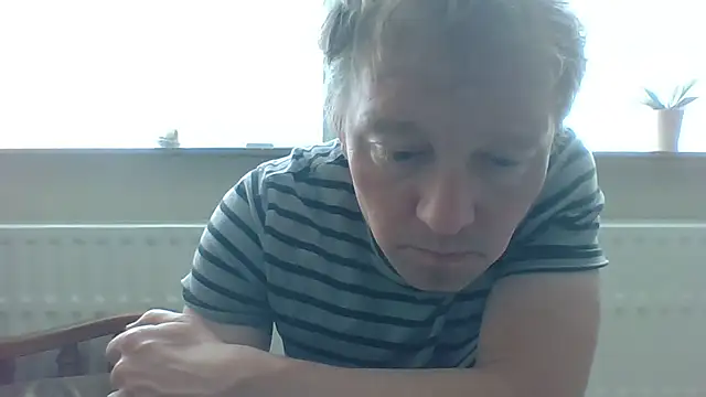 Snapshot of bertolini chatting on April 30, 2026, 1:17 pm bertolini online show from April 30, 2026, 1:17 pm