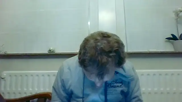 Snapshot of bertolini chatting on May 6, 2026, 8:36 pm bertolini online show from May 6, 2026, 8:36 pm