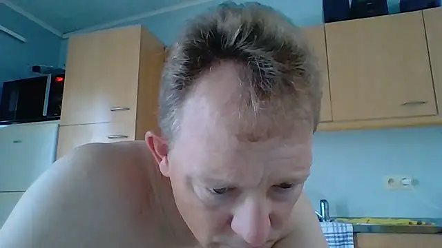 Snapshot of bertolini chatting on May 31, 2026, 7:37 am bertolini online show from May 31, 2026, 7:37 am