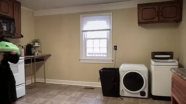 sexylilly69 online show from February 24, 2025, 10:14 pm