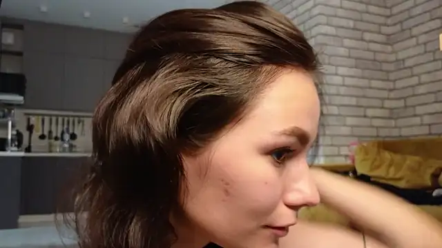 Snapshot of girl_with_snaketatto0 chatting on December 28, 2024, 7:33 am girl with snaketatto0 online show from December 28, 2024, 7:33 am