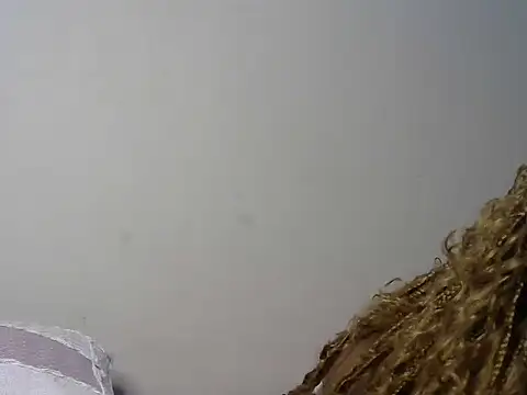 Cariepink online show from March 21, 2025, 6:29 pm