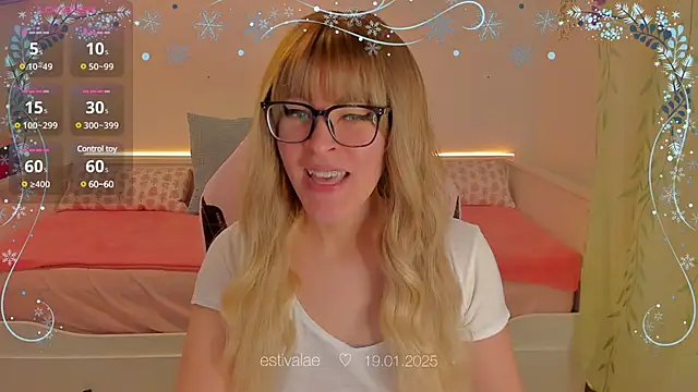 Snapshot of estivalae chatting on January 19, 2025, 2:28 pm estivalae online show from January 19, 2025, 2:28 pm