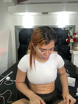 Snapshot of Arianna_Jones1 chatting on May 19, 2026, 3:57 am Arianna Jones1 online show from May 19, 2026, 3:57 am