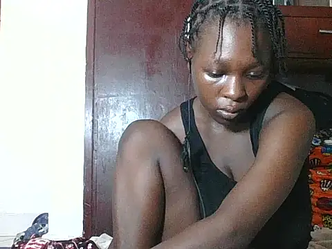 Snapshot of Sexyblackgold chatting on October 4, 2025, 7:39 am Sexyblackgold online show from October 4, 2025, 7:39 am