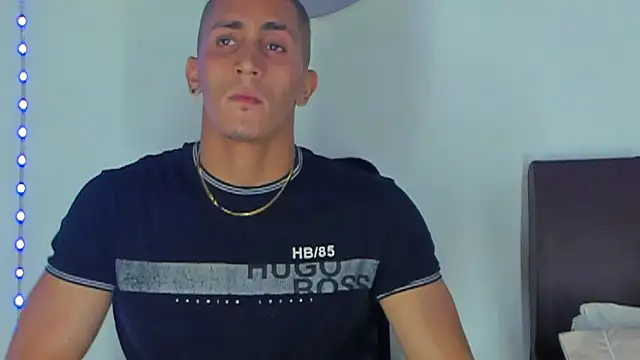 MikeRoss7777 online show from December 18, 2024, 12:29 pm