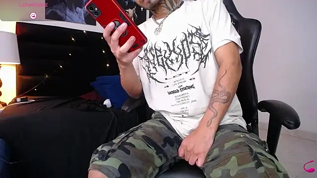 JuanCamiilo 66 online show from February 7, 2025, 5:18 pm