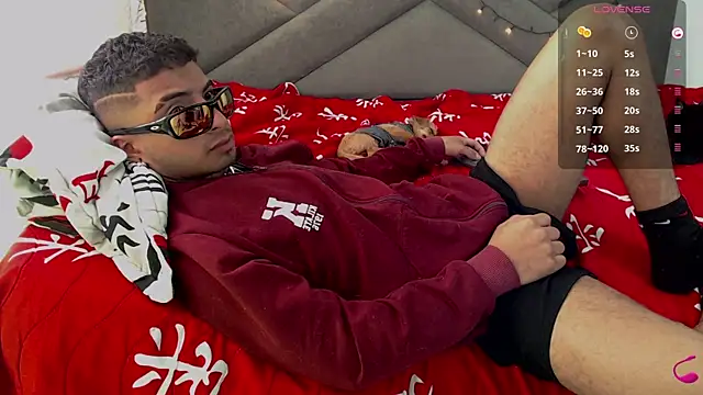 JuanCamiilo 66 online show from March 15, 2025, 8:32 pm