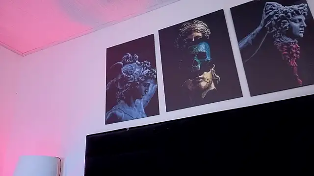 JuanCamiilo 66 online show from February 2, 2026, 9:46 pm