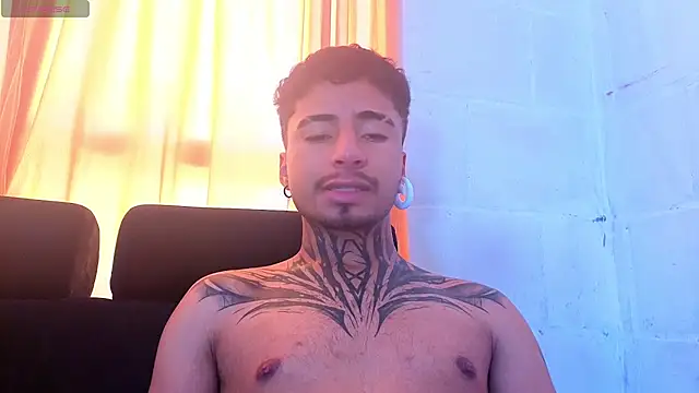JuanCamiilo 66 online show from May 14, 2026, 4:03 pm