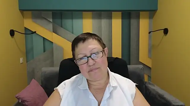 BarbaraTurners online show from January 7, 2025, 3:57 am