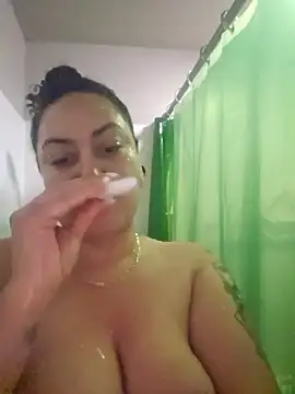 honeeyyy pot online show from December 18, 2024, 7:58 am