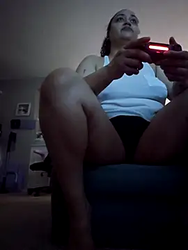 honeeyyy pot online show from September 16, 2025, 9:49 pm