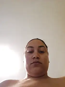 Snapshot of honeeyyy_pot chatting on June 10, 2026, 9:19 am honeeyyy pot online show from June 10, 2026, 9:19 am