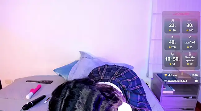 Snapshot of summer_holiday chatting on December 5, 2024, 8:22 am summer holiday online show from December 5, 2024, 8:22 am