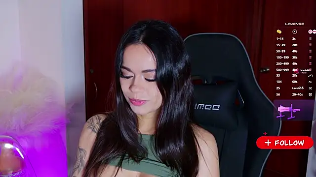 Snapshot of summer_holiday chatting on February 5, 2026, 7:13 am summer holiday online show from February 5, 2026, 7:13 am