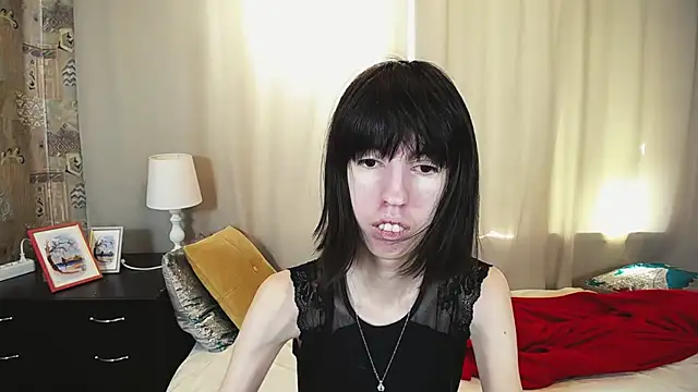 Unusual G online show from March 20, 2025, 6:08 am