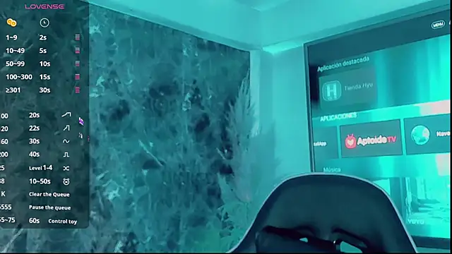 Snapshot of Emmaa_Saenz_ chatting on November 17, 2025, 8:47 pm Emmaa Saenz online show from November 17, 2025, 8:47 pm