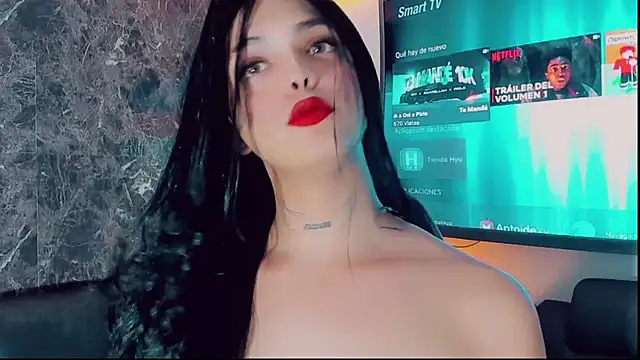 Snapshot of Emmaa_Saenz_ chatting on November 26, 2025, 9:16 pm Emmaa Saenz online show from November 26, 2025, 9:16 pm