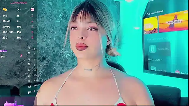 Snapshot of Emmaa_Saenz_ chatting on January 6, 2026, 12:14 am Emmaa Saenz online show from January 6, 2026, 12:14 am