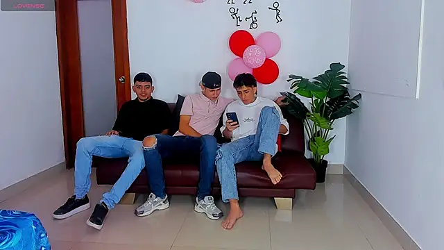 Snapshot of Crazy_nigth01 chatting on February 21, 2026, 7:04 pm Crazy nigth01 online show from February 21, 2026, 7:04 pm