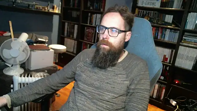 MeSteff online show from December 5, 2024, 7:17 pm