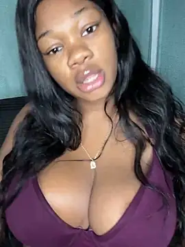 CharismaaBanx online show from January 5, 2025, 3:11 am