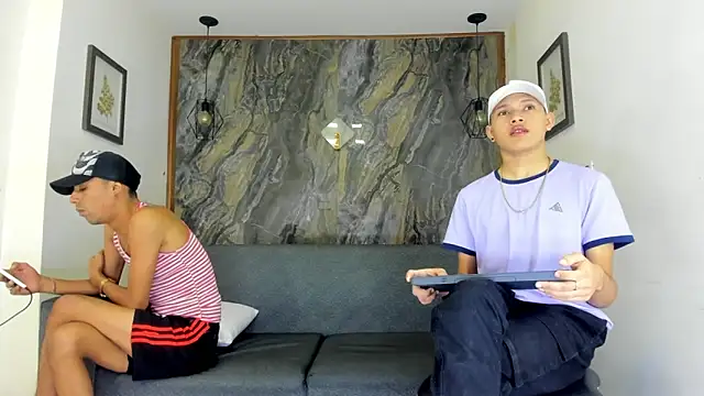 liam genner  online show from February 5, 2025, 7:53 pm