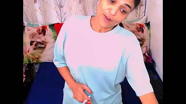 Snapshot of Indian_Blaze00 chatting on February 14, 2026, 5:48 am Indian Blaze00 online show from February 14, 2026, 5:48 am