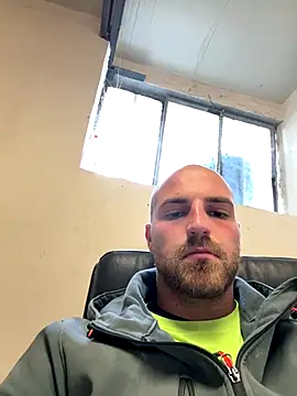 Snapshot of parallelo990 chatting on October 23, 2025, 12:48 pm parallelo990 online show from October 23, 2025, 12:48 pm