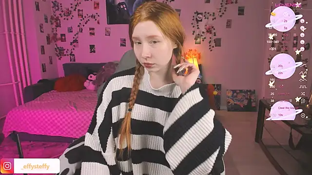 Snapshot of CallMeEffy1 chatting on September 10, 2025, 9:15 pm CallMeEffy1 online show from September 10, 2025, 9:15 pm