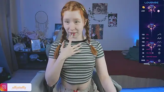 Snapshot of CallMeEffy1 chatting on January 18, 2026, 3:05 pm CallMeEffy1 online show from January 18, 2026, 3:05 pm