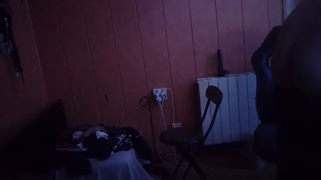 Snapshot of Lia_Y_PatrickX chatting on February 7, 2025, 10:52 pm Lia Y PatrickX online show from February 7, 2025, 10:52 pm