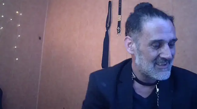 Snapshot of Lia_Y_PatrickX chatting on March 15, 2025, 12:36 am Lia Y PatrickX online show from March 15, 2025, 12:36 am