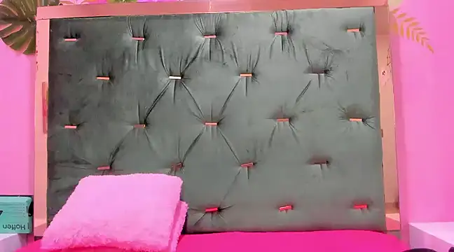 Hellen  4master online show from January 16, 2025, 1:25 pm