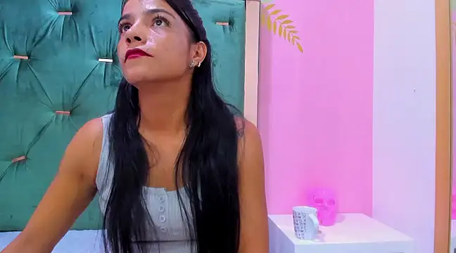 Hellen  4master online show from February 1, 2025, 3:18 pm