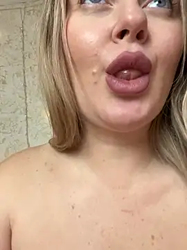 LadyLolyPop  online show from January 26, 2025, 1:04 pm