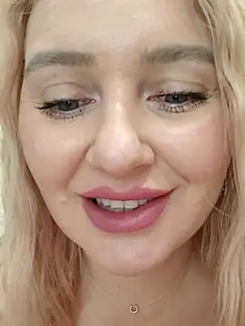 LadyLolyPop  online show from October 23, 2025, 6:13 am