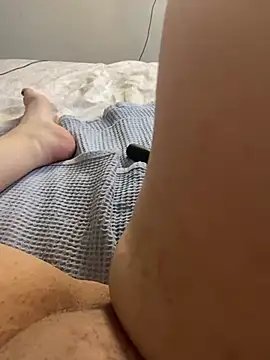 Ceyceys online show from March 12, 2025, 2:01 pm