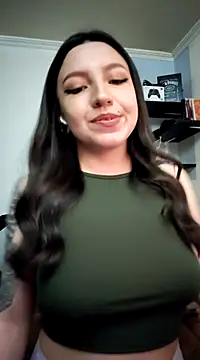 Paudelatorre online show from February 25, 2025, 12:36 am