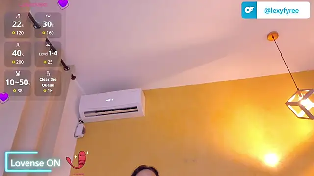 Snapshot of lexyfyre chatting on May 22, 2026, 11:16 am lexyfyre online show from May 22, 2026, 11:16 am